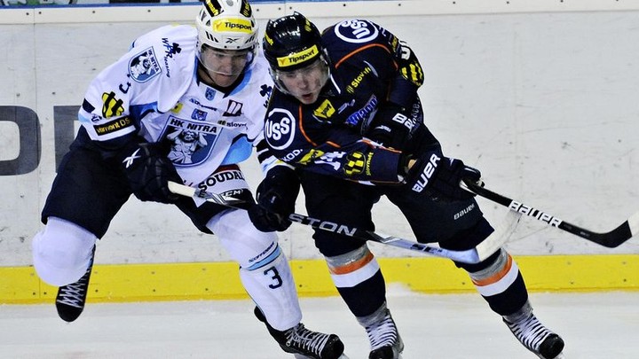 Tesná prehra na ľade majstra